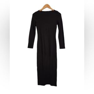 Black Maxi Ribbed Dress with Long Sleeves